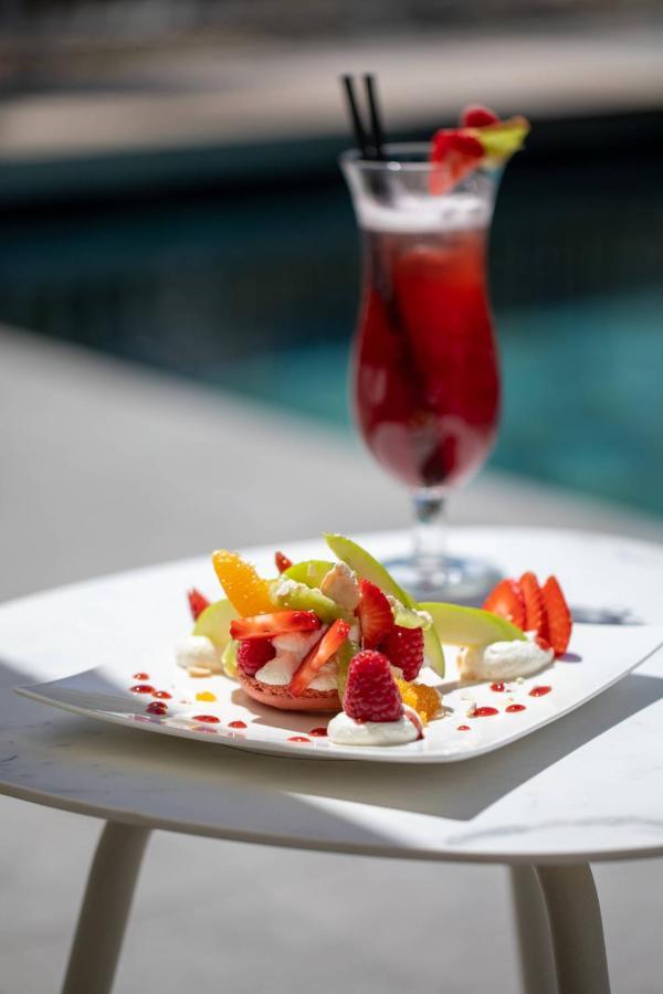 Ac Hotel By Marriott Marseille Prado Velodrome Екстер'єр фото
